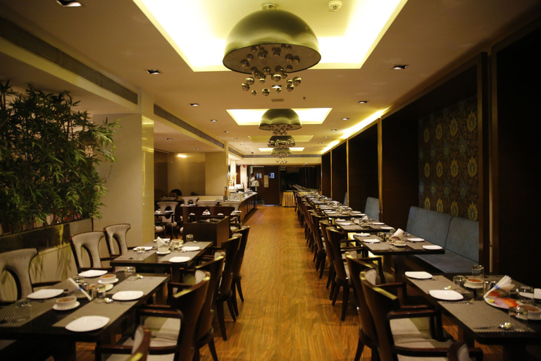 Food & Drinks 3, Jubilee Ridge, Hyderabad