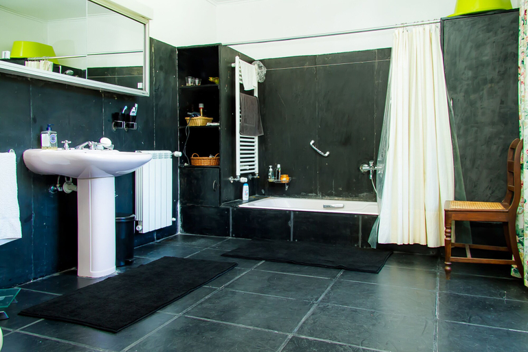 Bathroom 4, Liiiving in Ofir - Manor Pool House, Esposende