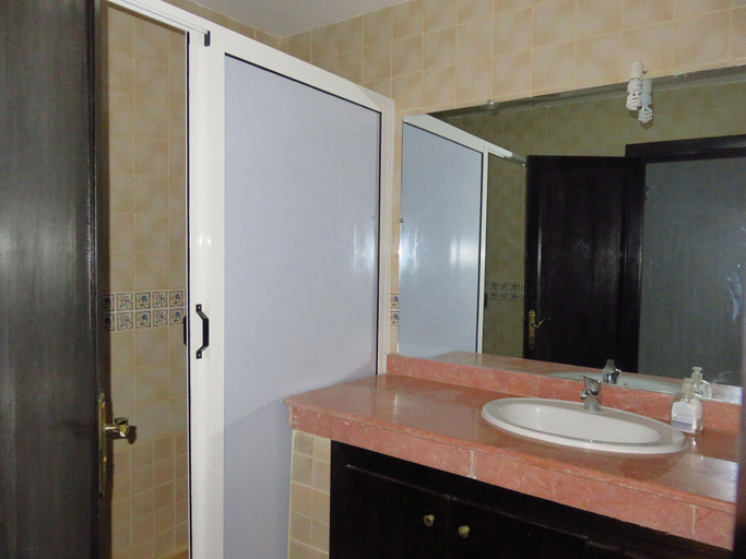 Bathroom 4, Appartement AP8 Marina Saidia, Berkane Taourirt