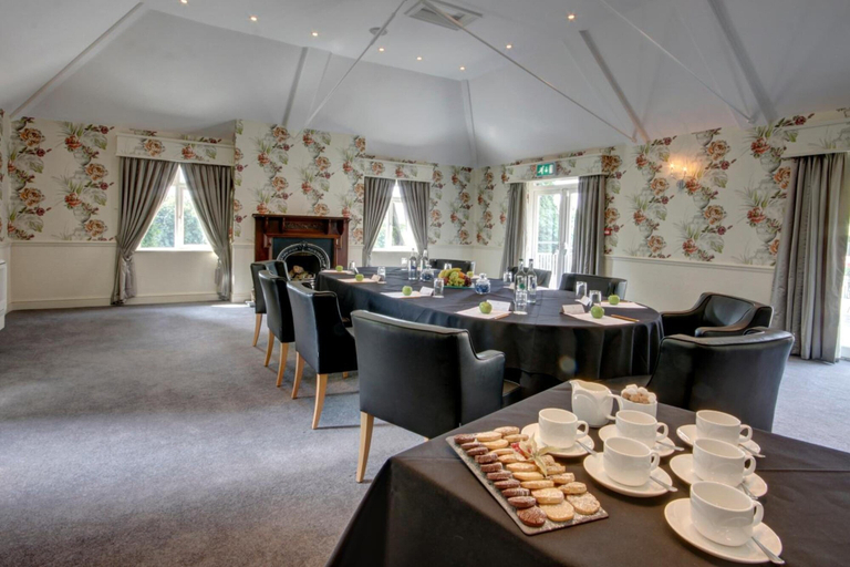 Food & Drinks 5, The Coed-Y-Mwstwr Hotel, Bridgend