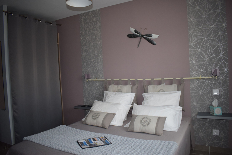 Bedroom 5, La Sarlamandre, Dordogne