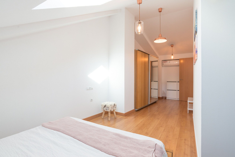 Bedroom 3, LU&CIA Apartamento Lagunillas, Málaga