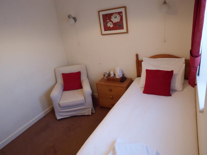 Bedroom 2, Green Haven Guest House, Warwickshire