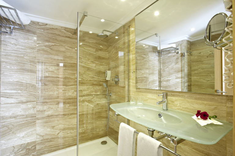 Bathroom 5, Grupotel Los Príncipes & Spa, Baleares