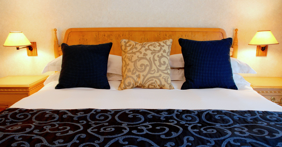 Bedroom 4, Millennium Plaza Downtown Hotel, Dubai