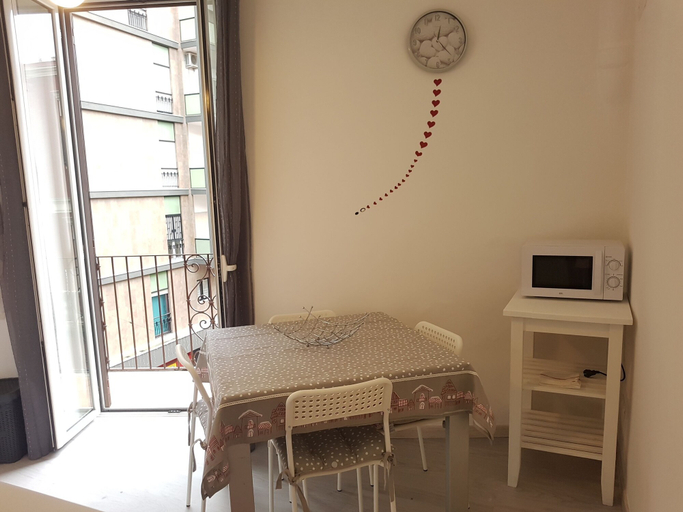 Others 5, My Home, Bari