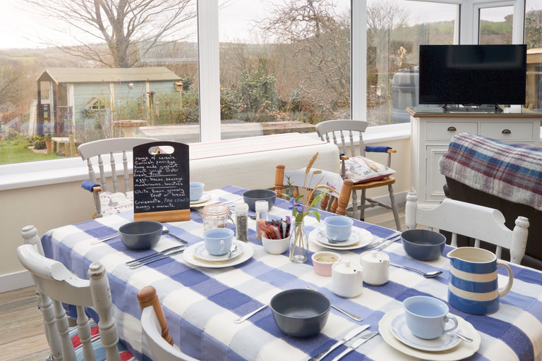 Food & Drinks 5, Vine Cottage - B&B, Cornwall