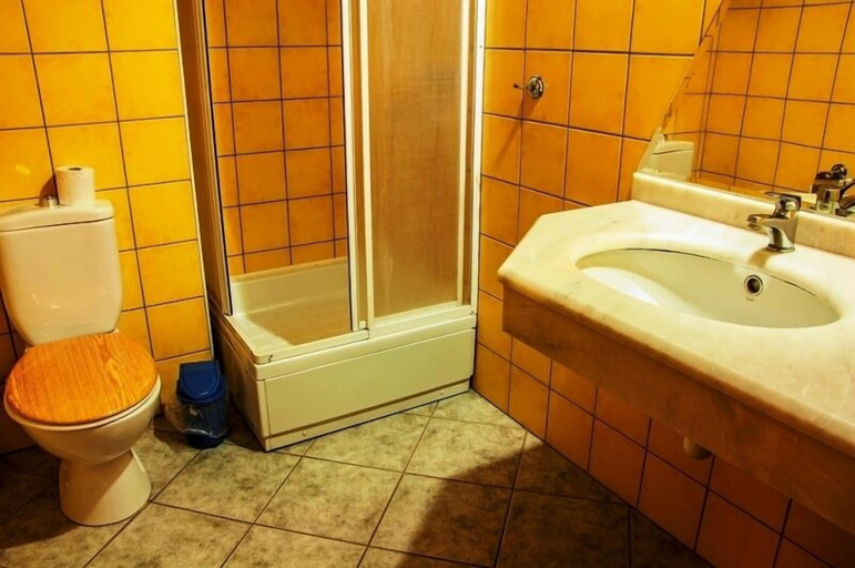 Bathroom 5, Sunway Apart Hotel, Alanya