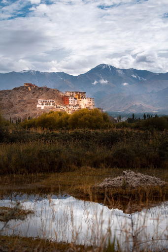 Others 5, Lha - Ri - Sa Resort, Leh