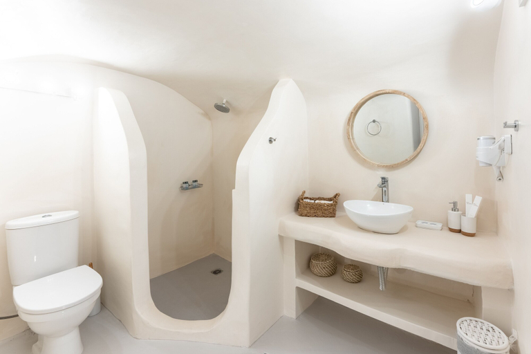 Bathroom 4, Kalamia Cave House, South Aegean