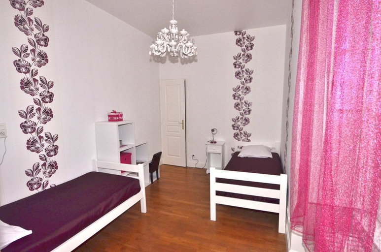 Bedroom 4, Les Chambres du Chapitre, Haute-Marne