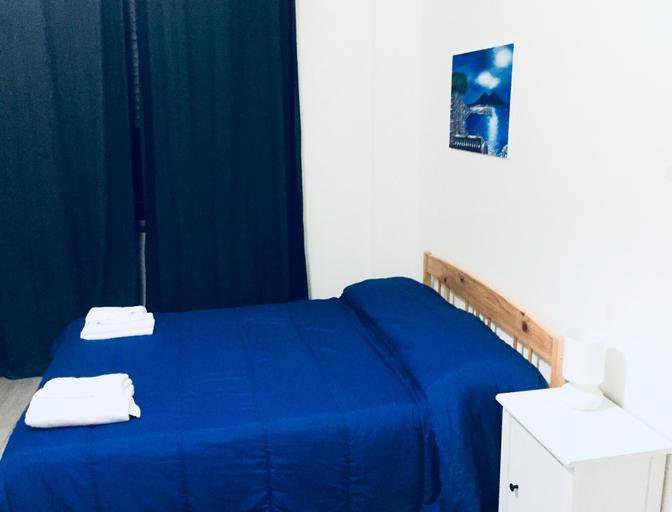 Bedroom 3, Flyresidence Municipio Toledo, Napoli