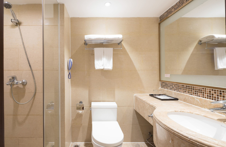 Bathroom, Poltton International Apartment Pazhou, Guangzhou