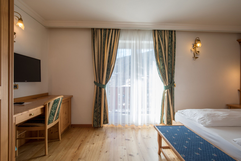 Bedroom 3, Hotel Chalet all'Imperatore, Trento