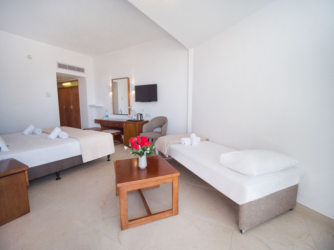 Bedroom 3, Avlida Hotel