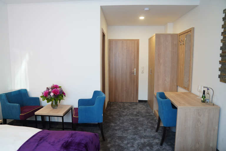 Bedroom 3, Hotel Dias, Pinneberg