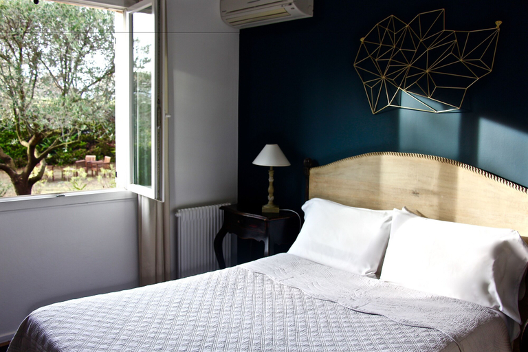 Bedroom 4, Hôtel Les Oliviers, Var