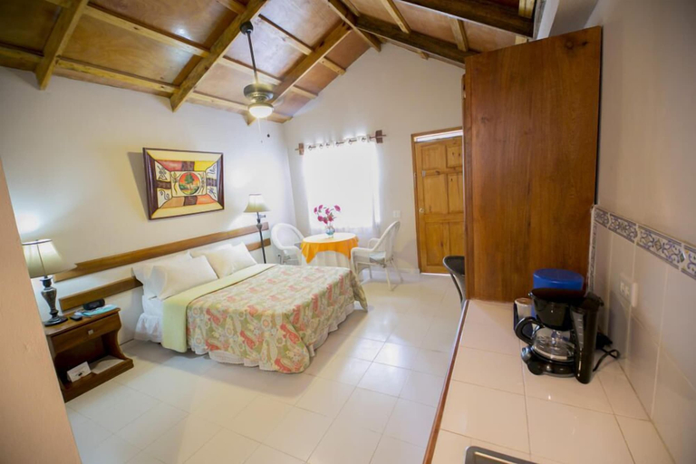 Bedroom 3, Palm Inn Hotel, Port-au-Prince