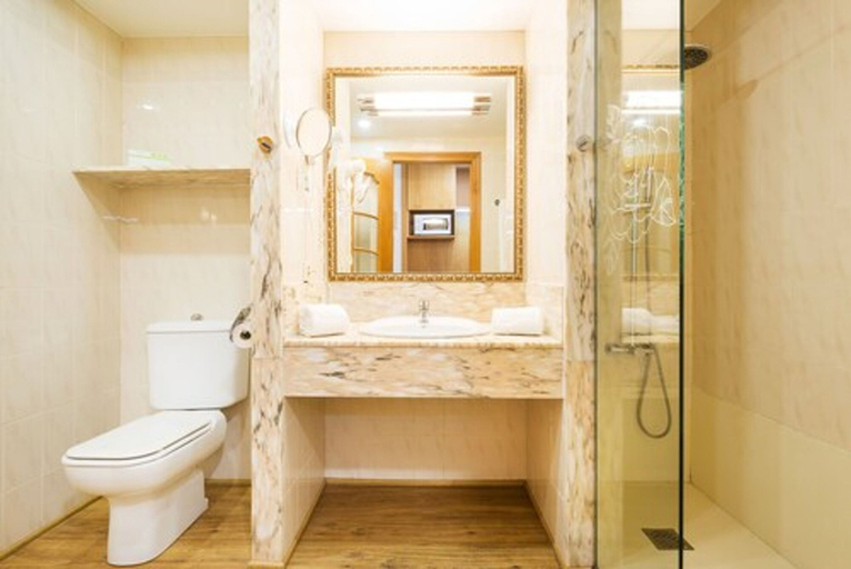 Bathroom 5, Hotel Morito, Baleares