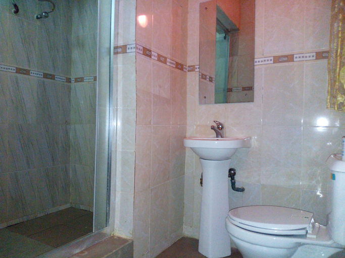 Bathroom 4, Akma Signature Hotel & Suites, IbadanSouth-West