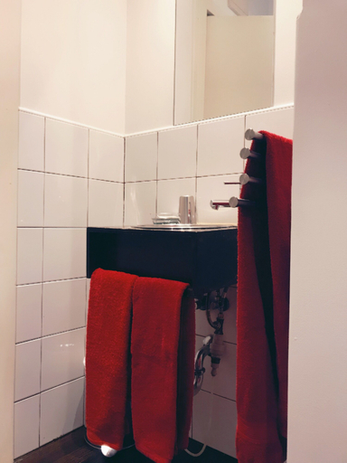Bathroom 2, Santa Ana Colors, Madrid
