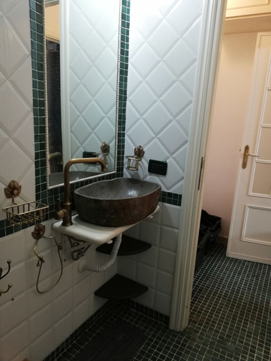 Bathroom 5, Garbatella Accommodations & Meeting Rooms, Rome