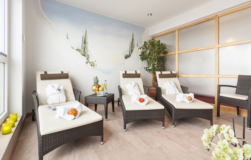 Bedroom 3, ZELLER's Quartier, Augsburg