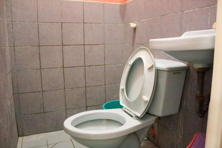 Bathroom 5, GV Hotel Maasin, Maasin City