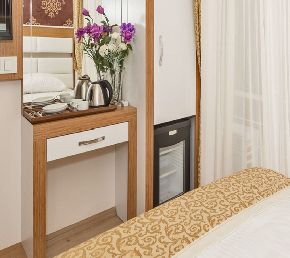 Bedroom 3, Raimond Hotel, Fatih