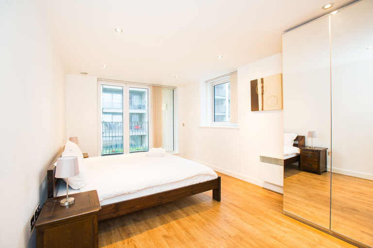 Bedroom 3, Austin David Apartments - Tourist Pad, London