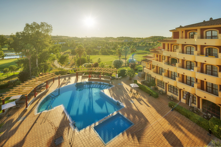 Sport & Beauty 2, Hotel ILUNION Golf Badajoz, Badajoz