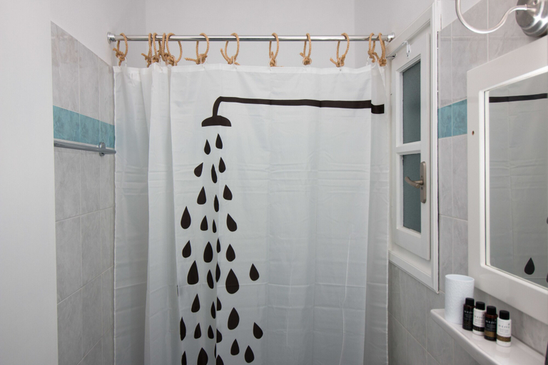 Bathroom 5, Ktima Bianco, South Aegean