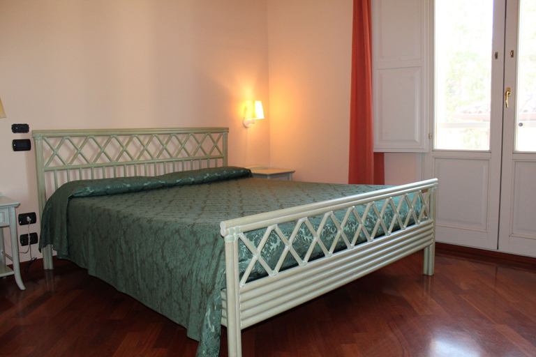 Bedroom 3, Hotel Novecento, Potenza