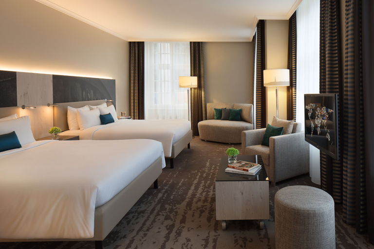 Bedroom 3, Renaissance Hamburg Hotel, Hamburg