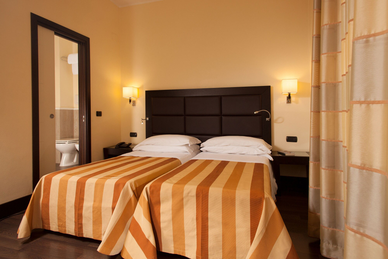 Bedroom 3, Hotel Buenos Aires, Roma