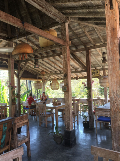 Food & Drinks 4, Padang Padang Breeze, Badung