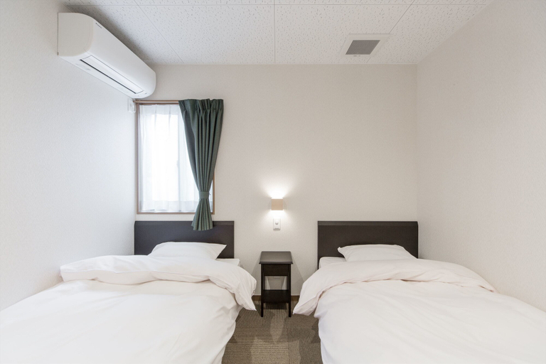 Bedroom 2, Guest House & Hotel Shijo Omiya, Kyoto