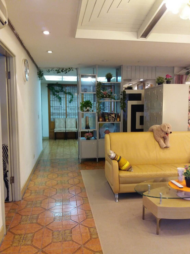 Others 5, Star House 2, Taipei City