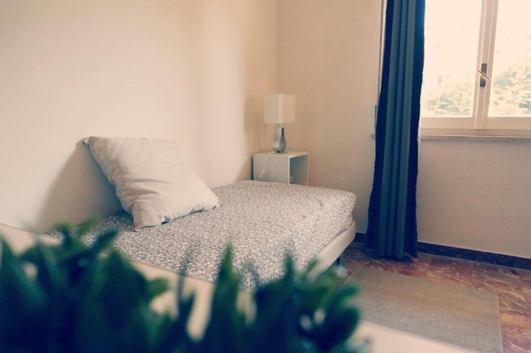 Bedroom 3, B&B La Peonia, Reggio Di Calabria