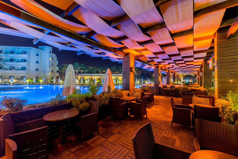 Food & Drinks 4, Vuni Palace Hotel