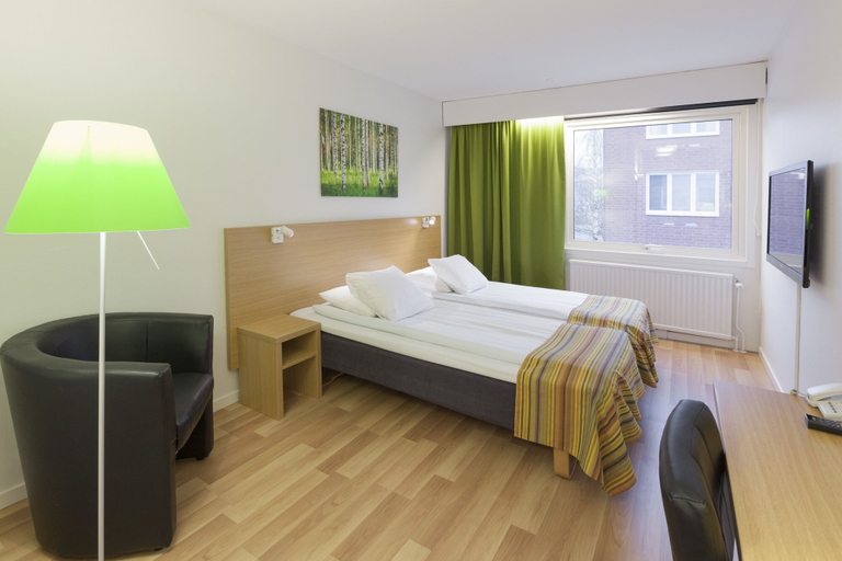 Bedroom 4, First Hotel Dragonen, Umeå