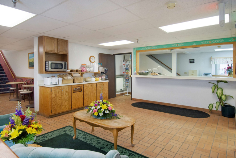 Others 3, Americas Best Value Inn Torrington, Goshen
