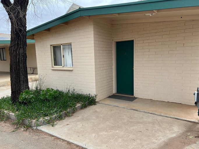 Exterior & Views 2, Broken Hill Outback View Holiday Park, Broken Hill