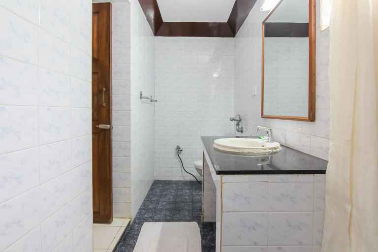 Bathroom 5, Baia Do Sol - Beach Boutique, North Goa