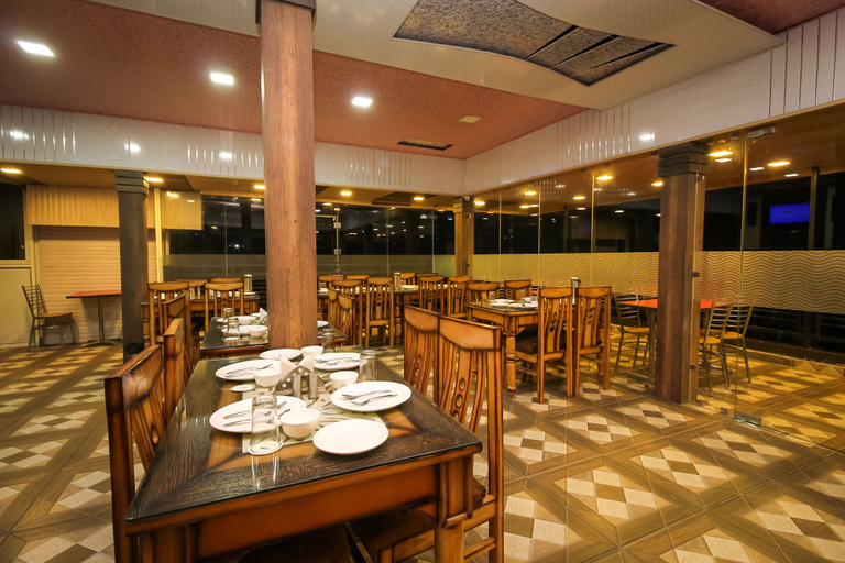 Food & Drinks 5, Hotel King Castle, Kangra