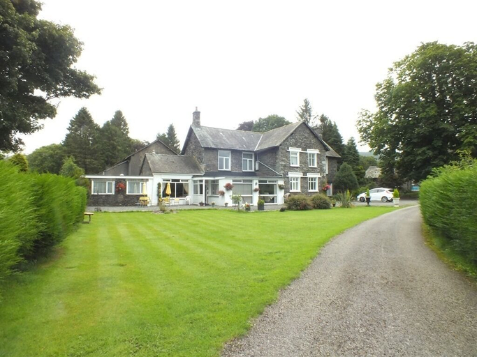 Exterior & Views 2, Bluebird Lodge and Waterhead Apartment, Cumbria