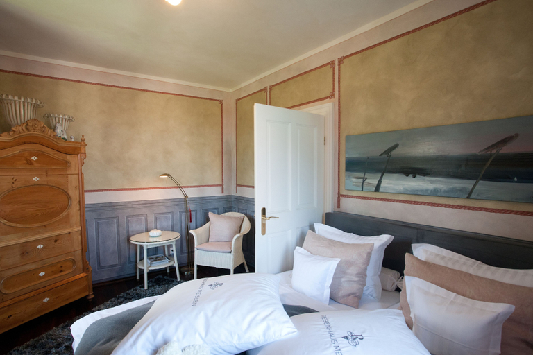 Bedroom 4, Rebenhaus Meißen, Meißen