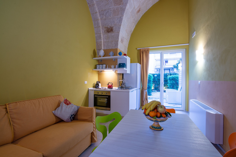 Bedroom 5, Al Giardino Del Nespolo, Bari