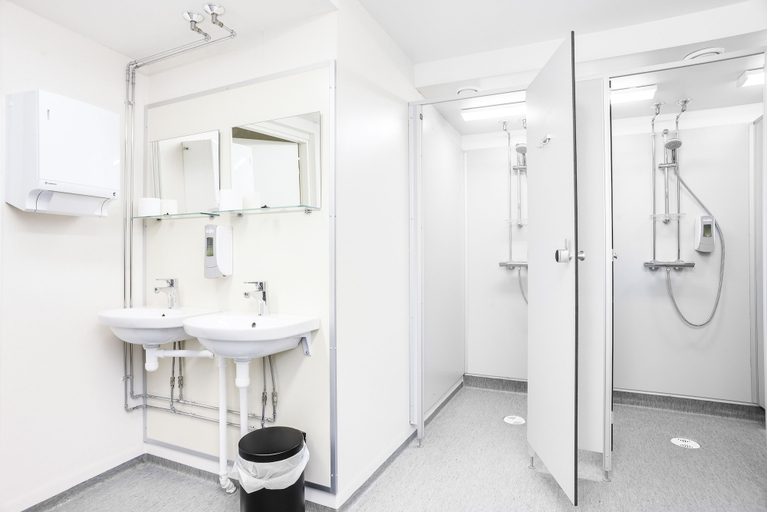 Bathroom 5, Forenom Hostel Vantaa Aviapolis, Uusimaa