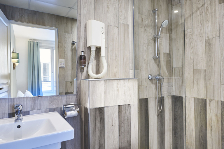 Bathroom 4, Hôtel Kabanel by HappyCulture, Paris